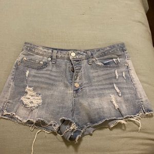 Light jean shorts.